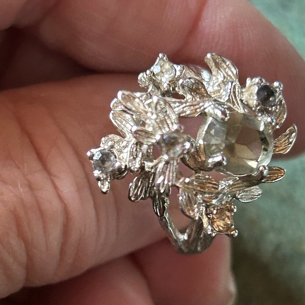 Dinner Ring - Picture 2 of 16